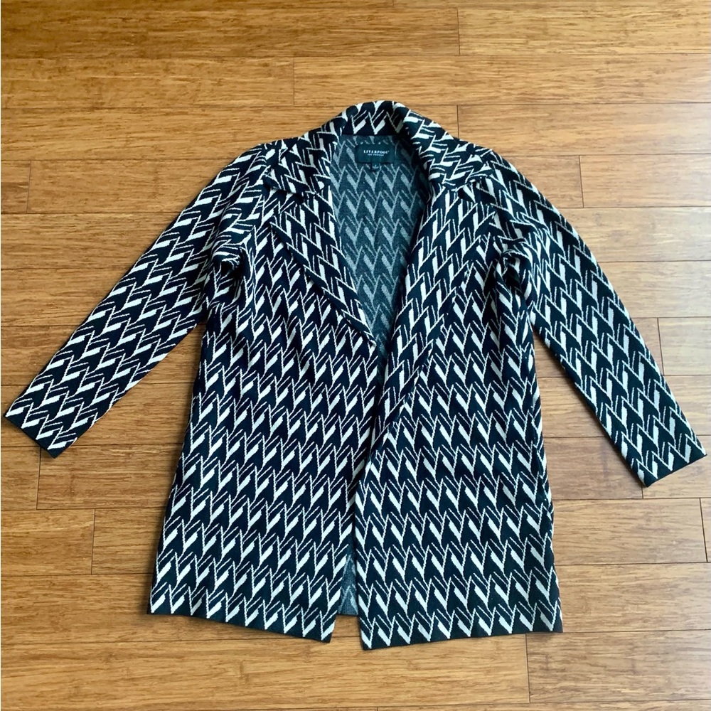 Zigzag patterned Coatigan